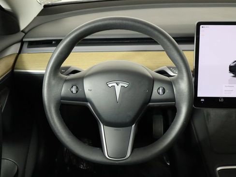Used 2023 Tesla Model 3 Standard Range RWD image 7