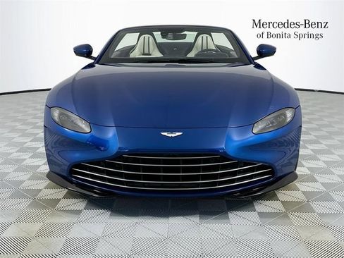 Used 2022 Aston Martin V8 Vantage Roadster RWD image 7