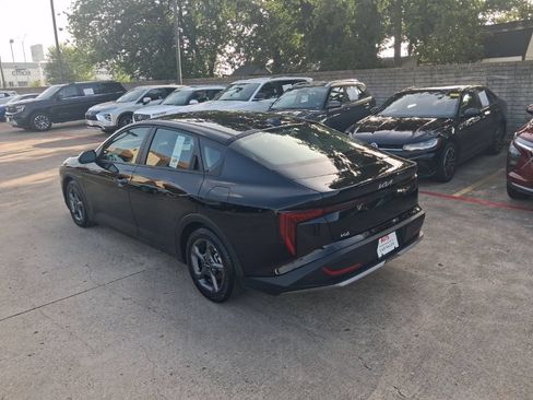 Used 2025 Kia K4 FWD image 8