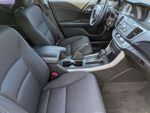 Used 2015 Honda Accord Sport image 19