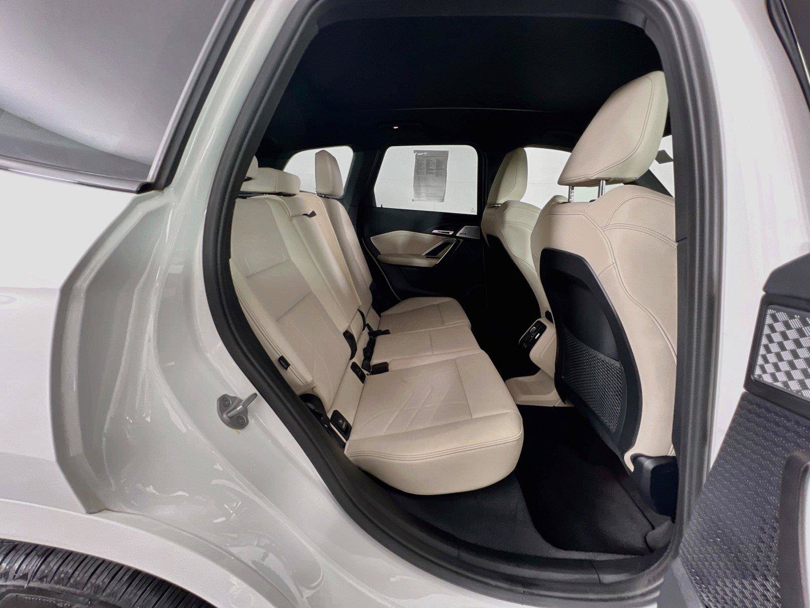 Used 2023 BMW X1 xDrive28i w/ Premium Package AWD/4WD image 27