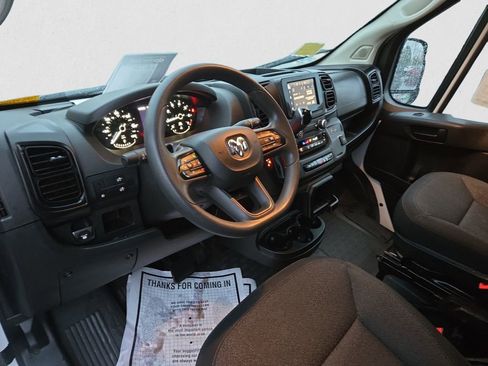 Used 2023 RAM ProMaster 2500 image 12