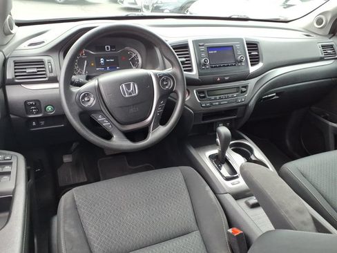 Used 2019 Honda Ridgeline Sport image 11