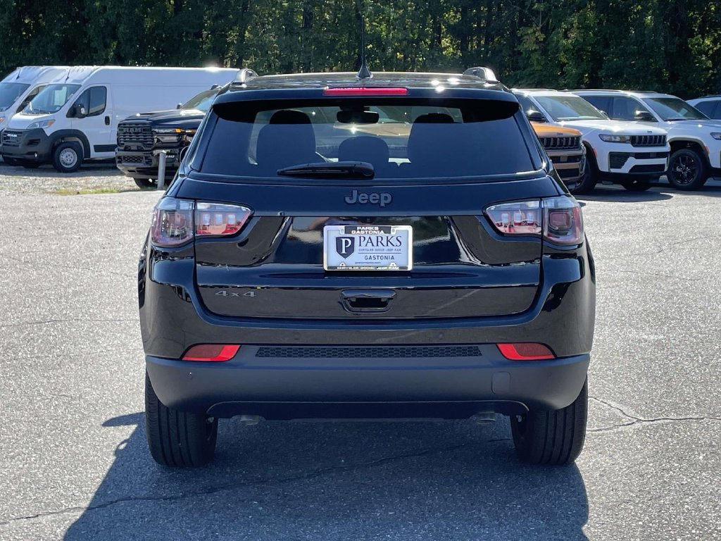 New 2027 Jeep Compass Limited AWD/4WD image 7
