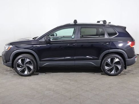 Used 2024 Volkswagen Taos SE w/ Taos Adventure Package (SXB) AWD/4WD image 18