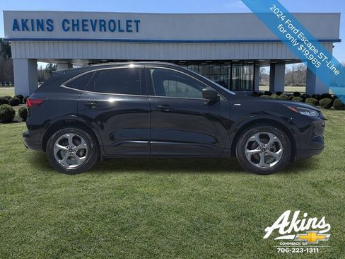 Used 2024 Ford Escape ST-Line w/ Tech Pack #1 FWD image 6