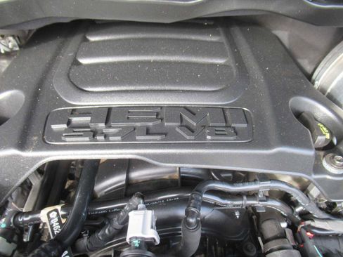 Used 2019 RAM 1500 Big Horn image 14