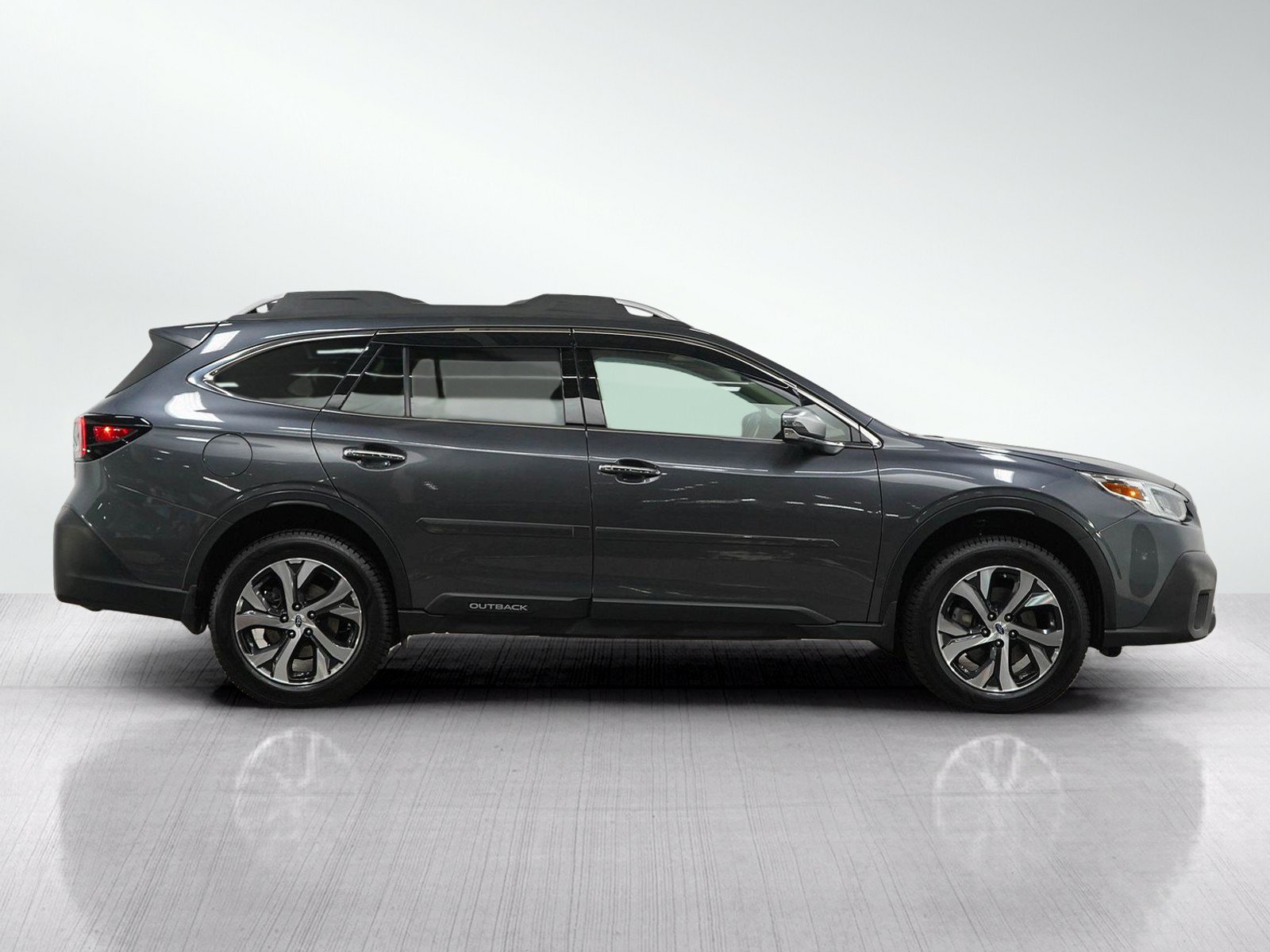 Used 2021 Subaru Outback Touring XT AWD/4WD image 6