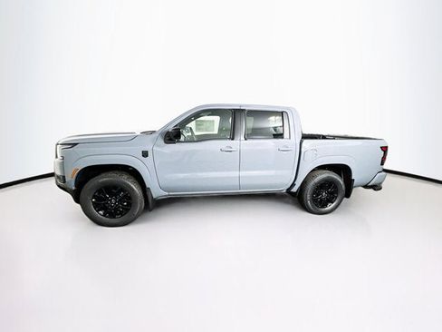 New 2026 Nissan Frontier SV w/ Tow Package AWD/4WD image 8
