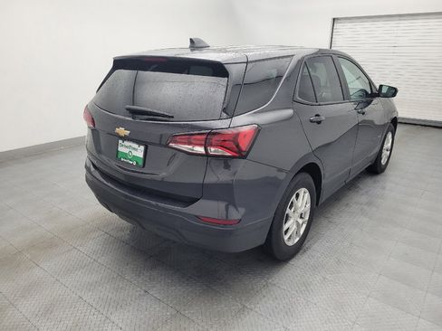 Used 2022 Chevrolet Equinox LS w/ LS Convenience Package FWD image 9
