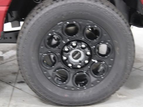 New 2026 Ford F250 Lariat w/ Black Appearance Package AWD/4WD image 11