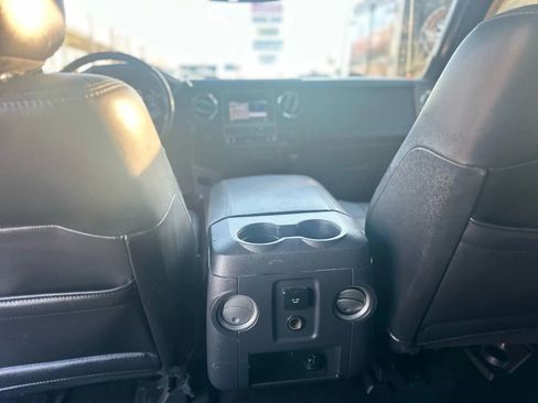 Used 2012 Ford F250 Lariat w/ Lariat Interior Pkg image 14
