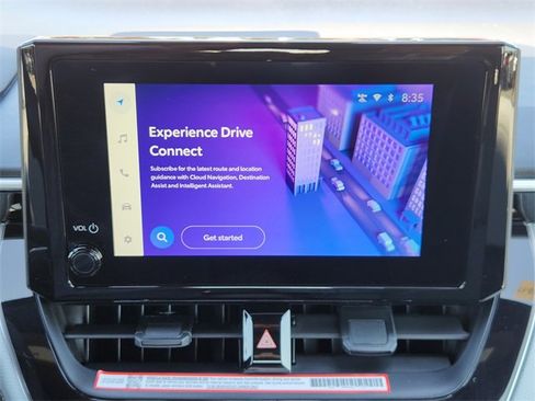 Used 2025 Toyota Corolla SE image 13