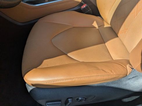 Used 2022 Toyota Highlander Platinum image 23