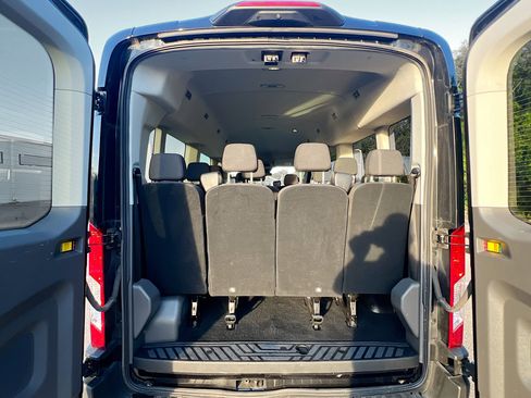 Used 2023 Ford Transit 350 XLT RWD image 33
