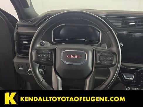 Used 2024 GMC Sierra 1500 AT4 w/ AT4 Premium Package AWD/4WD image 17