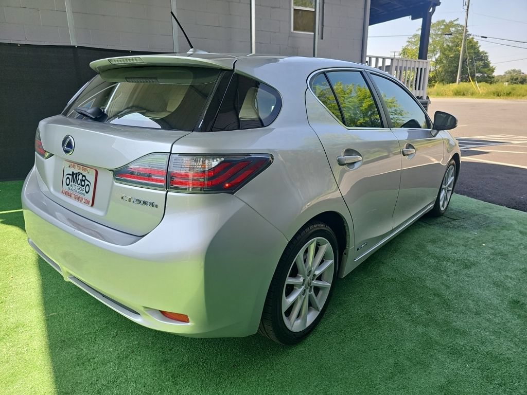 Used 2012 Lexus CT 200h Premium FWD image 3