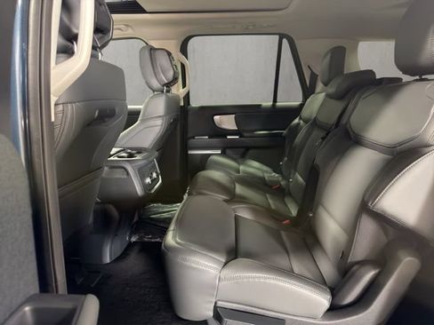 New 2027 Ford Expedition Max Active AWD/4WD image 8