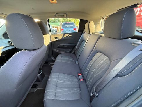 Used 2014 Chevrolet Sonic LT FWD image 33