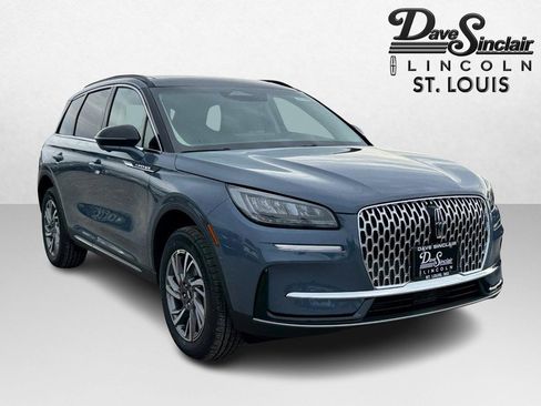 New 2025 Lincoln Corsair AWD w/ Equipment Group 101A image 3