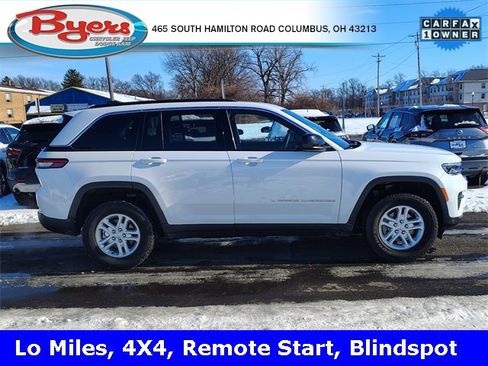 Used 2024 Jeep Grand Cherokee Laredo image 7