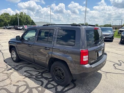 Used 2017 Jeep Patriot Sport FWD image 5