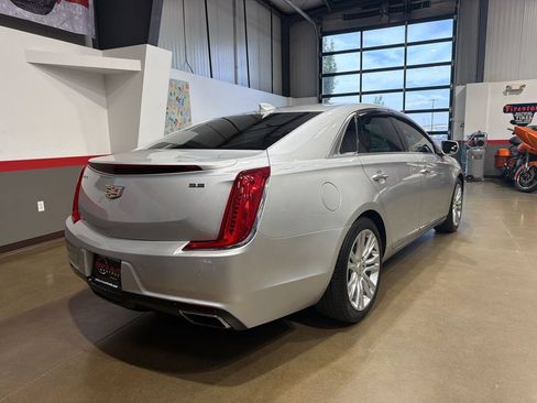 Used 2018 Cadillac XTS Luxury FWD image 5