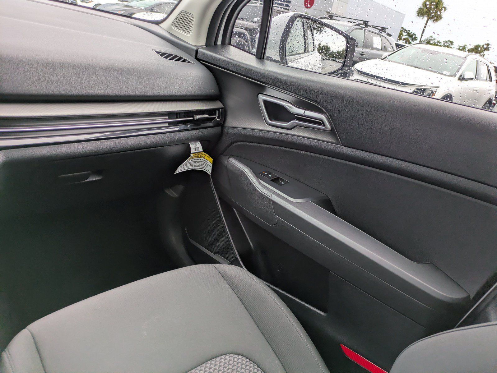 Certified 2026 Kia Sportage LX FWD image 13