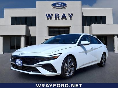 Used 2025 Hyundai Elantra SEL