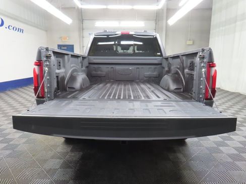 Used 2025 Ford F150 Lariat w/ Tow/Haul Package AWD/4WD image 44