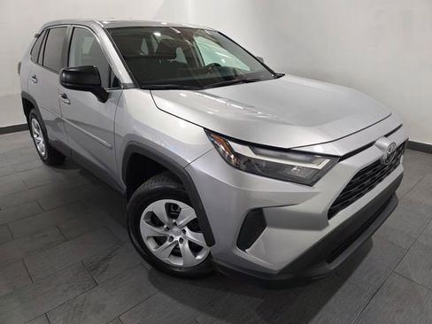 Used 2024 Toyota RAV4 LE image 7