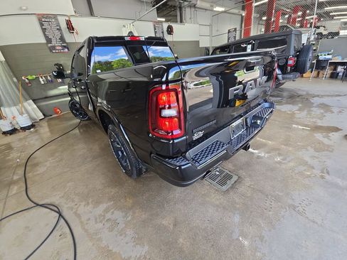 New 2026 RAM 1500 4x4 Crew Cab image 35