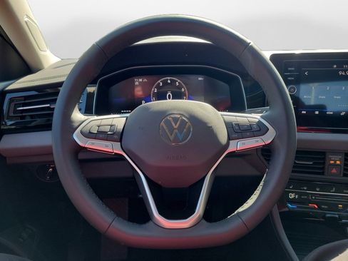 New 2026 Volkswagen Jetta SE image 10