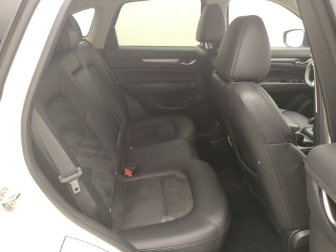 Used 2020 MAZDA CX-5 Touring FWD image 19