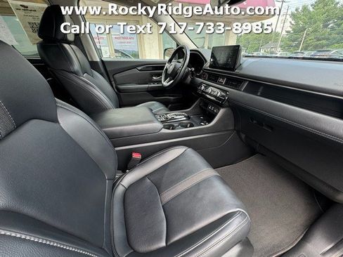 Used 2023 Honda Pilot EX-L image 11