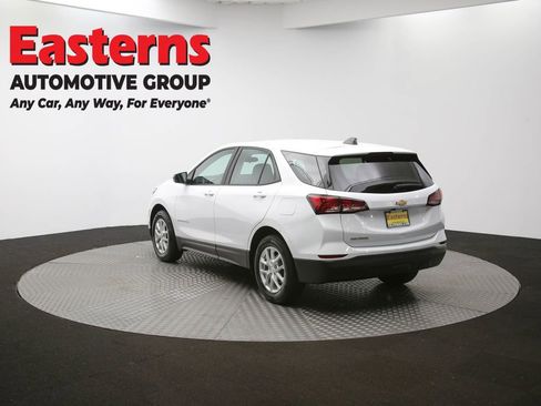 Used 2024 Chevrolet Equinox LS image 61