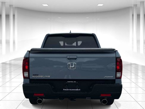 Used 2023 Honda Ridgeline RTL-E image 4