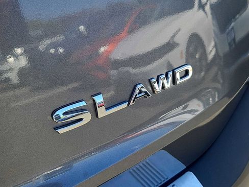 Used 2022 Nissan Rogue SL AWD/4WD image 11