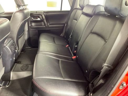 Used 2022 Toyota 4Runner TRD Off-Road Premium image 7