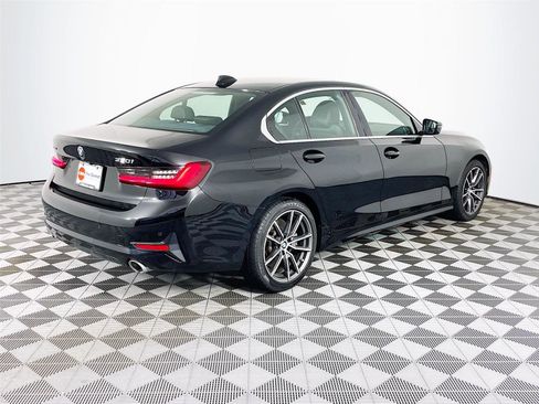 Used 2022 BMW 330i xDrive Sedan w/ Premium Package 2 image 9