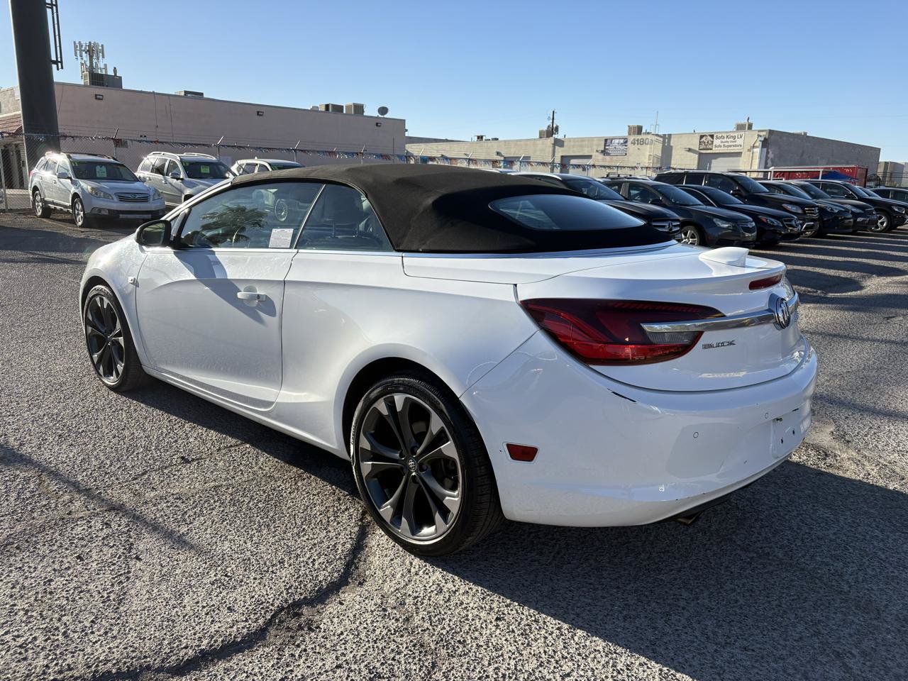 Used 2018 Buick Cascada Premium FWD image 4