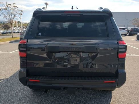New 2026 Toyota 4Runner SR5 image 5