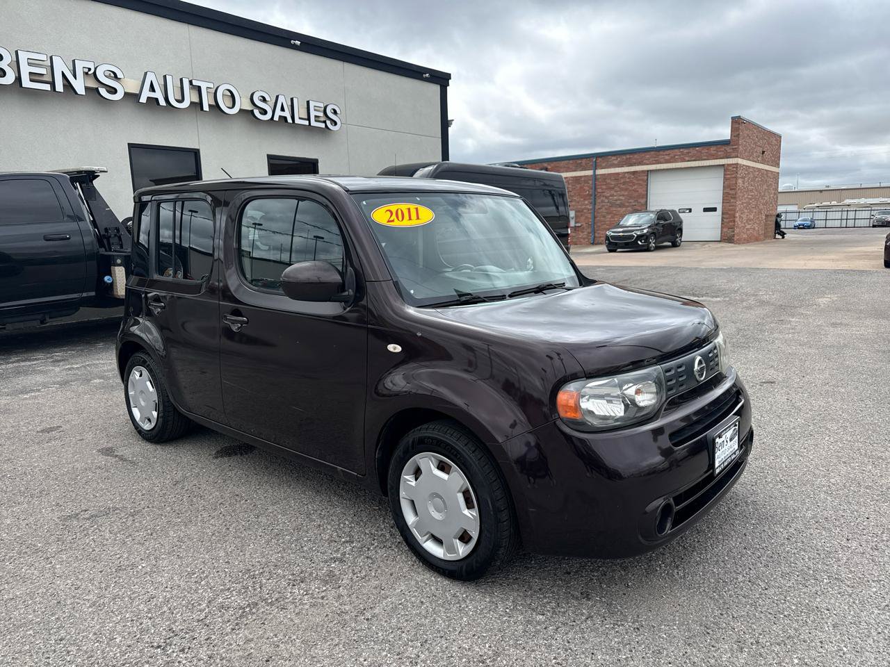 Used 2011 Nissan Cube 1.8 S w/ Interior Designer Pkg FWD image 4
