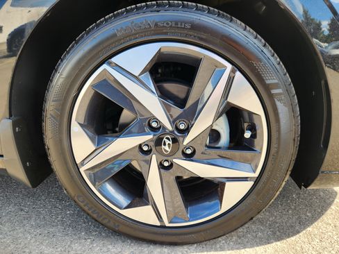 Certified 2023 Hyundai Elantra SEL w/ Convenience Package FWD image 20