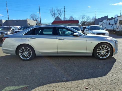 Used 2019 Cadillac CT6 Luxury w/ Driver Awareness Package image 6