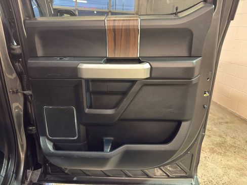 Used 2015 Ford F150 Lariat w/ Equipment Group 501A Mid image 25