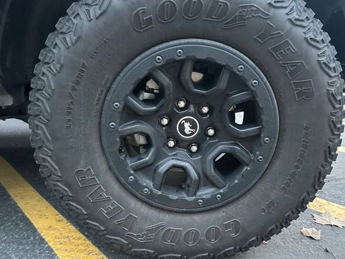 Certified 2022 Ford Bronco Wildtrak image 10