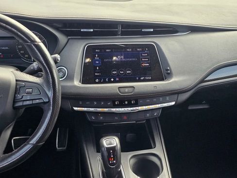 Used 2019 Cadillac XT4 Sport image 16