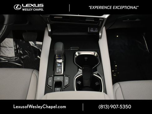 Used 2023 Lexus RX 350 Premium image 33