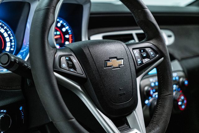 Used 2015 Chevrolet Camaro Z/28 RWD image 25